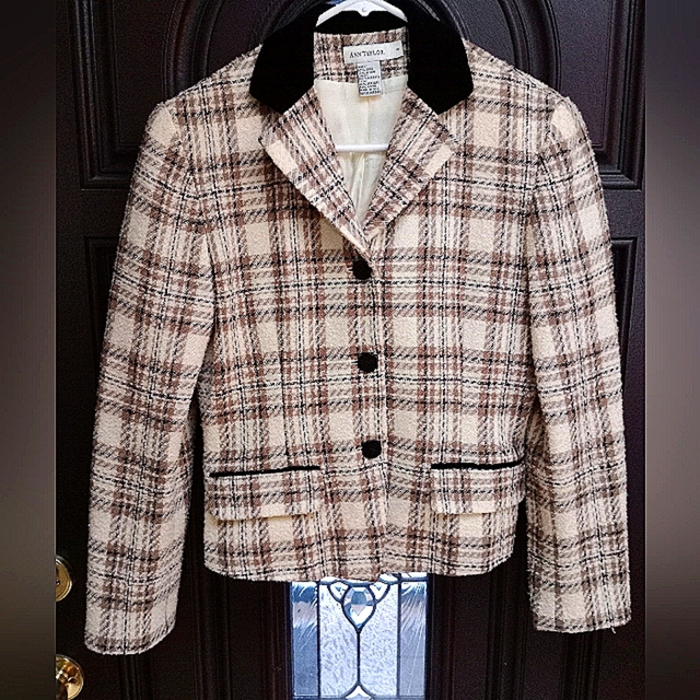 Ann Taylor Blazer Size 8